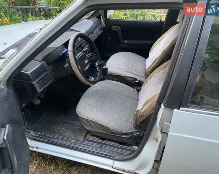 Серый Москвич/АЗЛК 2141, объемом двигателя 1.48 л и пробегом 104 тыс. км за 750 $, фото 4 на Automoto.ua