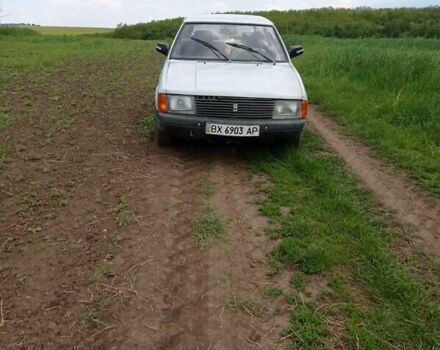 Серый Москвич/АЗЛК 2141, объемом двигателя 1.6 л и пробегом 190 тыс. км за 500 $, фото 1 на Automoto.ua