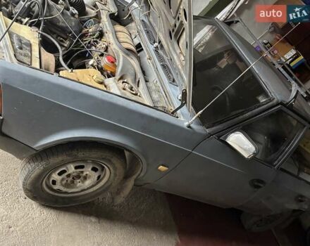 Сірий Москвич/АЗЛК 2141, об'ємом двигуна 1.5 л та пробігом 250 тис. км за 450 $, фото 1 на Automoto.ua