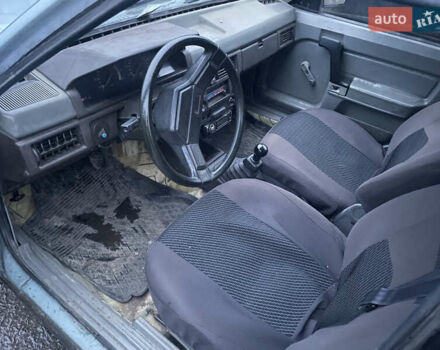 Синий Москвич/АЗЛК 2141, объемом двигателя 0 л и пробегом 101 тыс. км за 500 $, фото 3 на Automoto.ua