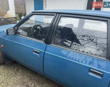 Синий Москвич/АЗЛК 2141, объемом двигателя 1.48 л и пробегом 131 тыс. км за 800 $, фото 2 на Automoto.ua