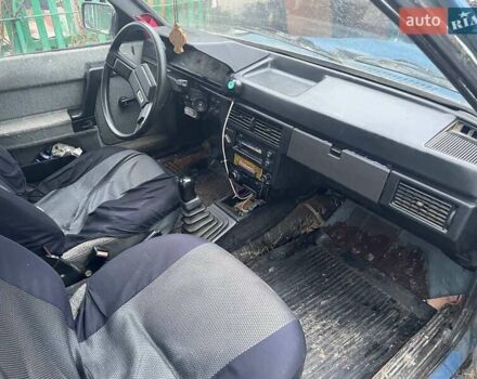 Синий Москвич/АЗЛК 2141, объемом двигателя 1.48 л и пробегом 131 тыс. км за 800 $, фото 1 на Automoto.ua