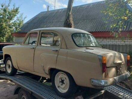 Москвич/АЗЛК 402 1957 у Смеле на Automoto.ua Бежевий Москвич/АЗЛК 402, об'ємом двигуна 1.4 л та пробігом 165 тис. км за 1800 $, фото 1 на Automoto.ua