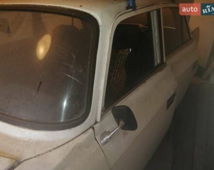 Белый Москвич/АЗЛК 412, объемом двигателя 0 л и пробегом 100 тыс. км за 300 $, фото 12 на Automoto.ua