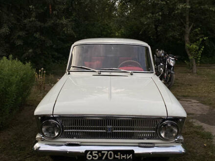 Москвич/АЗЛК 412 1974 в Талалаевки на Automoto.ua Белый Москвич/АЗЛК 412, объемом двигателя 0 л и пробегом 103 тыс. км за 1000 $, фото 1 на Automoto.ua