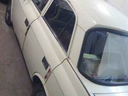 Москвич/АЗЛК 412 1990 в Днепре (Днепропетровске) на Automoto.ua Белый Москвич/АЗЛК 412, объемом двигателя 1.5 л и пробегом 194 тыс. км за 361 $, фото 1 на Automoto.ua