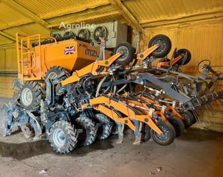 Mzuri Другая, объемом двигателя 0 л и пробегом 0 тыс. км за 122091 $, фото 12 на Automoto.ua