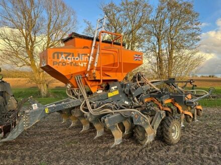 Помаранчевий Mzuri Другая, об'ємом двигуна 0 л та пробігом 0 тис. км за 81394 $, фото 1 на Automoto.ua