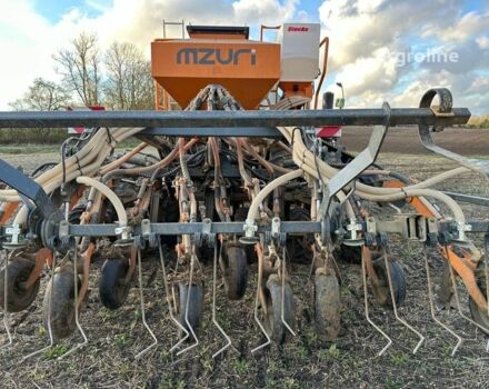 Помаранчевий Mzuri Другая, об'ємом двигуна 0 л та пробігом 0 тис. км за 81394 $, фото 1 на Automoto.ua