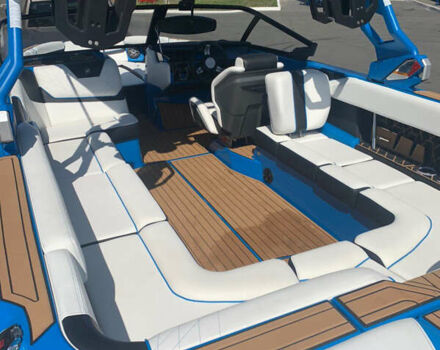 Nautique Super Air Nautique, об'ємом двигуна 6.2 л та пробігом 100 тис. км за 135000 $, фото 3 на Automoto.ua