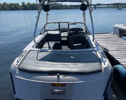 Nautique Super Sport, объемом двигателя 4.3 л и пробегом 10 тыс. км за 13333 $, фото 15 на Automoto.ua
