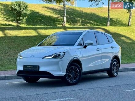 Neta V 2020 в Киеве на Automoto.ua Белый Neta V, объемом двигателя 0 л и пробегом 35 тыс. км за 14800 $, фото 1 на Automoto.ua