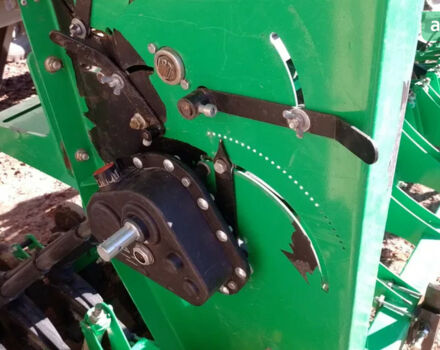 Nicolas Mavako Mahes 3000, объемом двигателя 0 л и пробегом 0 тыс. км за 7158 $, фото 6 на Automoto.ua