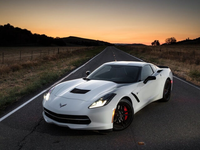 Как мы тестировали Chevrolet Corvette 2017 Chevrolet Corvette 2017