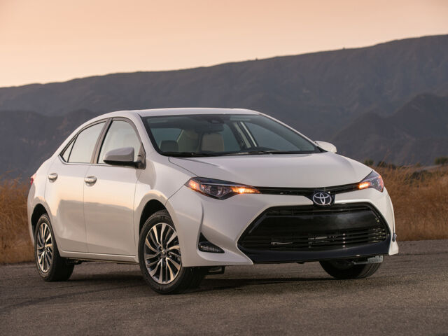 Как мы тестировали Toyota Corolla 2017 Toyota Corolla 2017