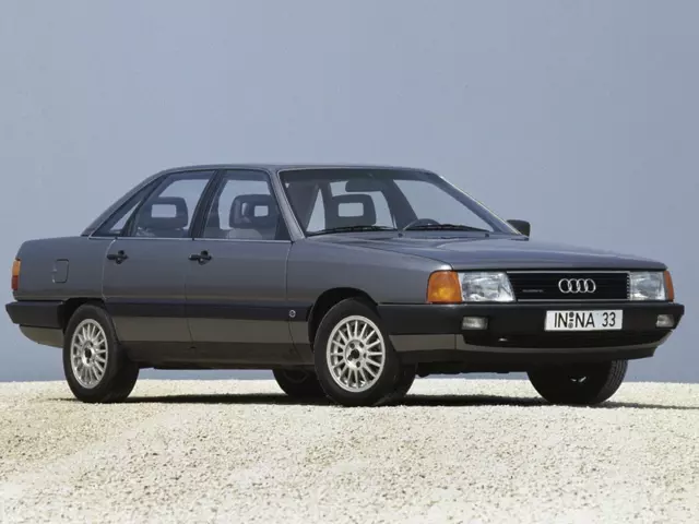 Обзор тест-драйва: Audi 100