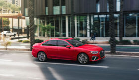 Огляд тест-драйву: Audi A4 2020