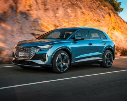 Вибрати електромобіль Ауді Ку4 е-трон 2023 на Automoto.ua