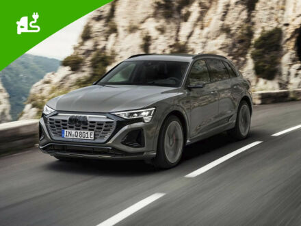 Огляд Audi Q8 E-Tron 2025 з відео та фото