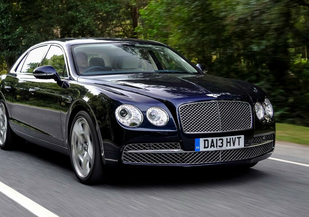 Bentley Flying Spur 2016 Обзор тест-драйва: Bentley Flying Spur 2016