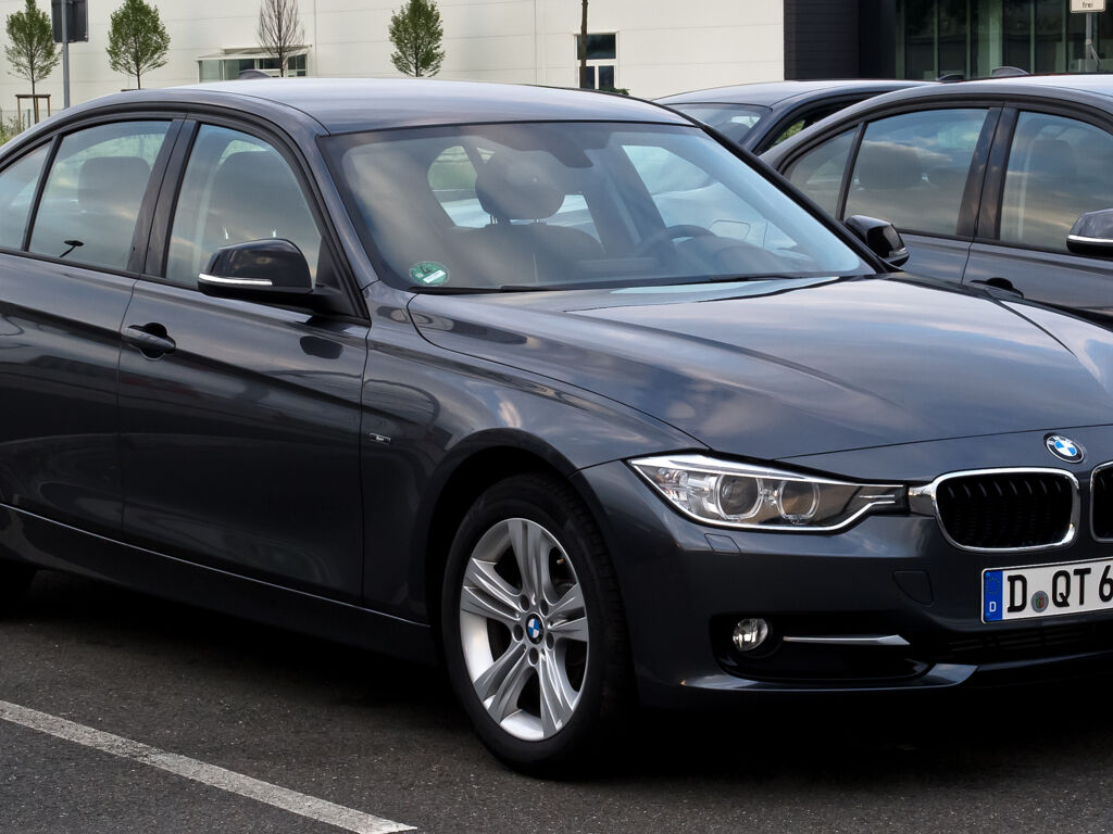 BMW 320 2016 Огляд тест-драйву: BMW 320 2016