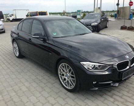 Огляд тест-драйву: BMW 330 2016