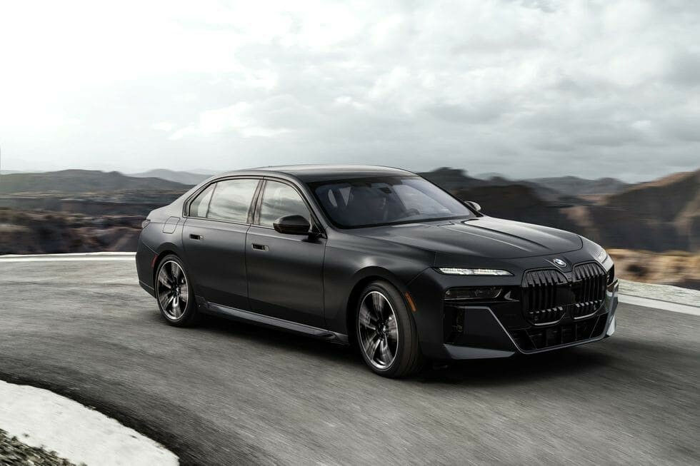 Новий BMW 7 Series 2023 Вибрати новий седан БМВ 7 серії 2023 року на Automoto.ua