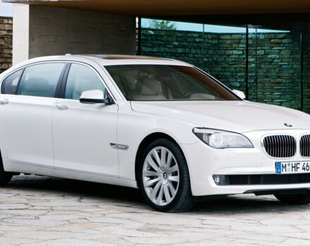 Огляд тест-драйву: BMW 760 