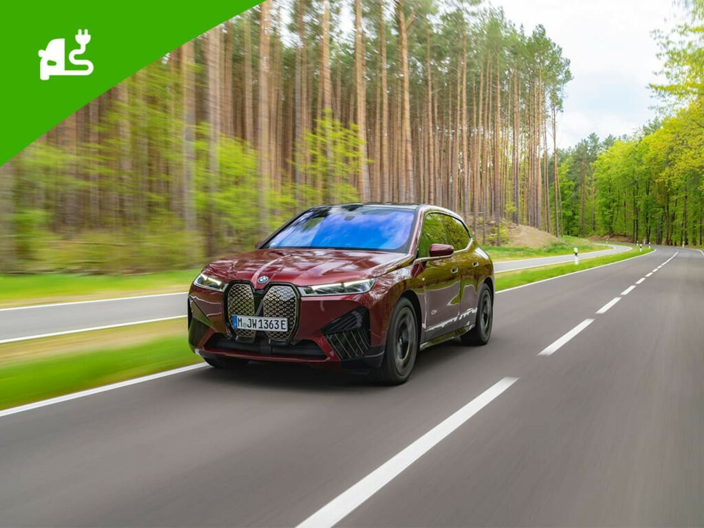 Выбрать электрический BMW iX 2023 года на Automoto.ua
