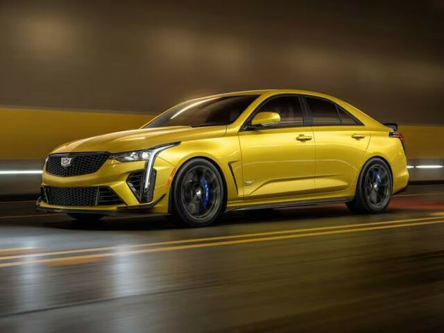 Найти автомобиль Кадиллак СТ4 2024 на AUTOMOTO.UA