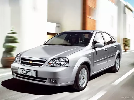 Обзор тест-драйва: Chevrolet Lacetti 2012
