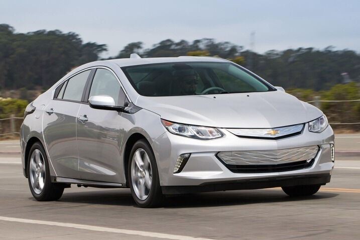 Chevrolet Volt 2016 Обзор тест-драйва: Chevrolet Volt 2016