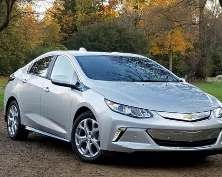 Обзор тест-драйва: Chevrolet Volt 2019