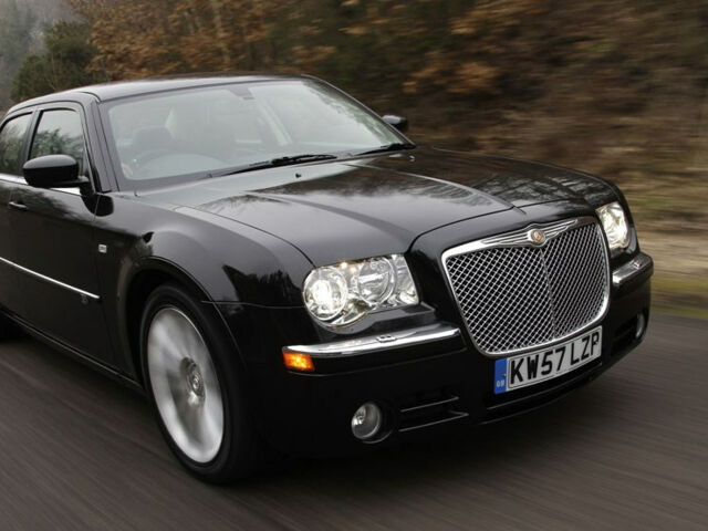 Огляд тест-драйву: Chrysler 300C 2015