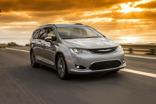 Обзор тест-драйва: Chrysler Pacifica 2019