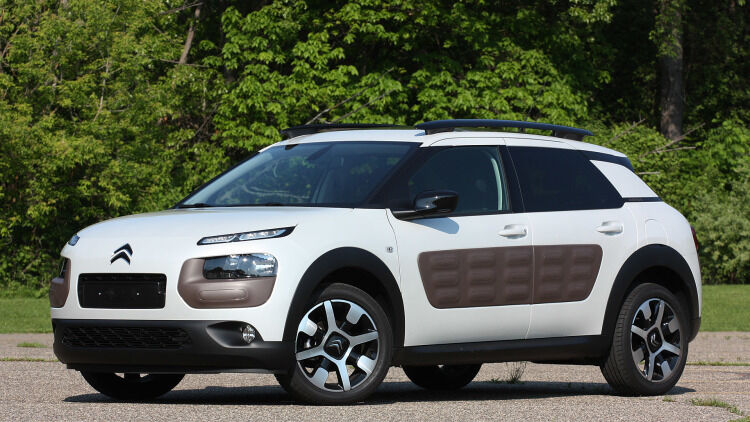 Обзор тест-драйва: Citroen C4 Cactus 2016