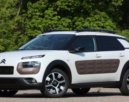 Огляд тест-драйву: Citroen C4 Cactus 2016