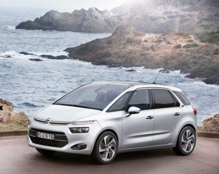 Огляд тест-драйву: Citroen C4 Picasso 2016