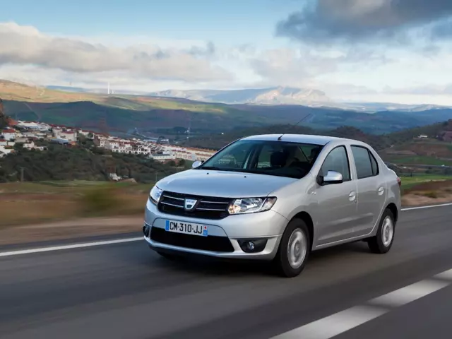 Огляд тест-драйву: Dacia Logan
