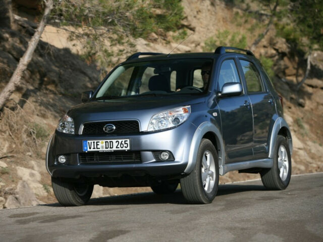 Огляд тест-драйву: Daihatsu Terios 2016