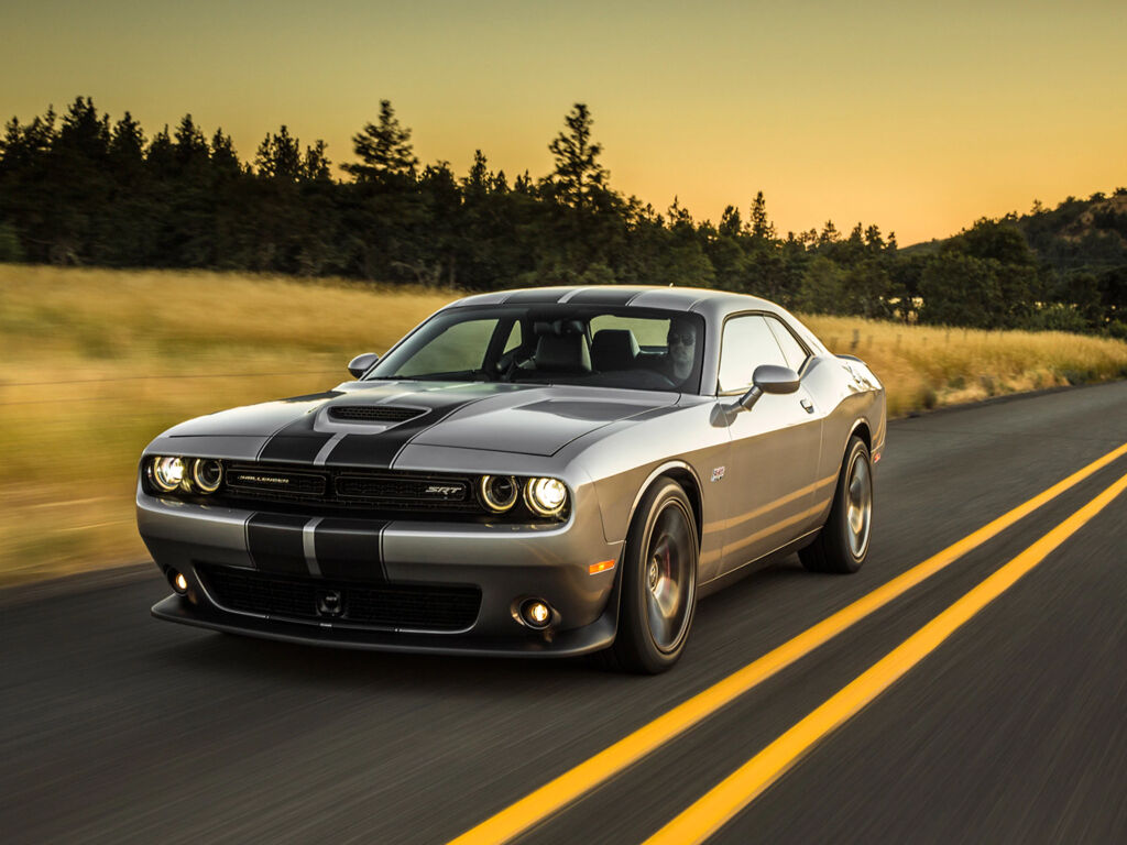 Dodge Challenger 2017 Обзор тест-драйва: Dodge Challenger 2017