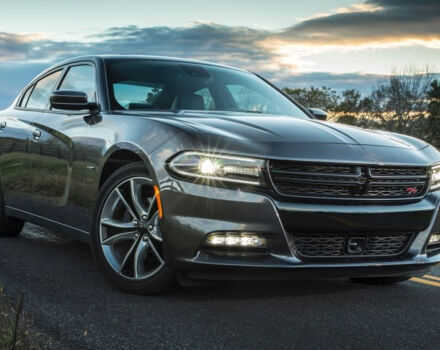 Обзор тест-драйва: Dodge Charger 2016