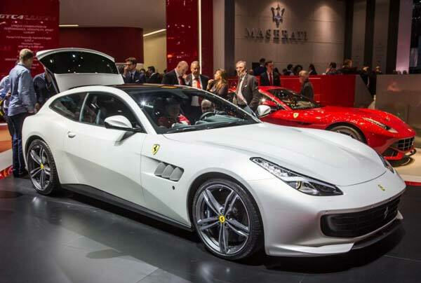 Ferrari FF 2017 Обзор тест-драйва: Ferrari FF 2017
