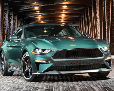 Обзор тест-драйва: Ford Mustang 2019