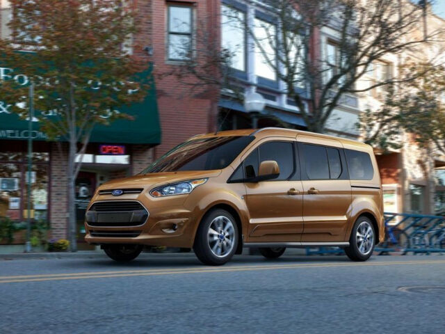 Обзор тест-драйва: Ford Tourneo Connect