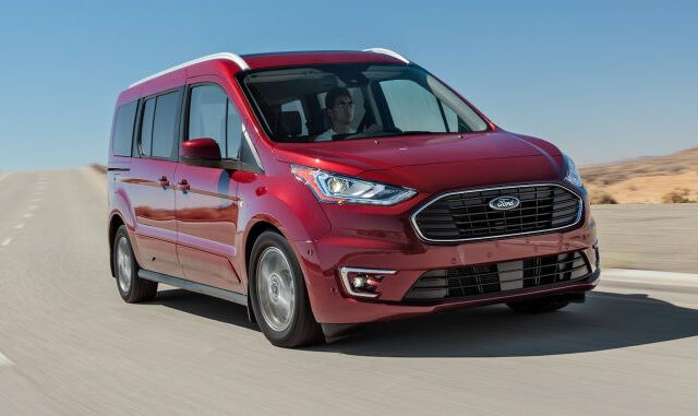 Обзор тест-драйва: Ford Transit Connect 2019