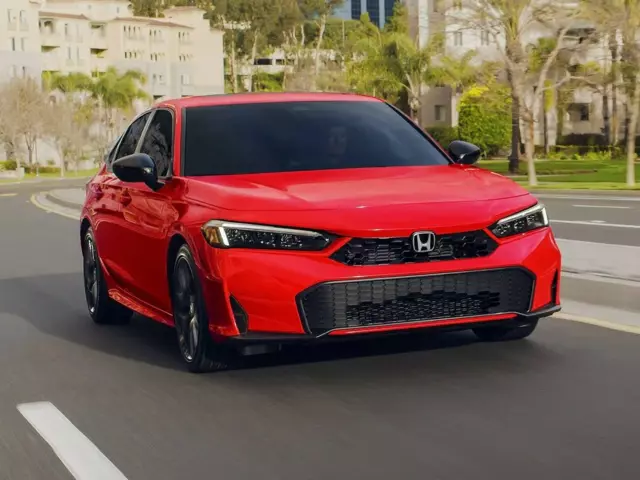 Знайти машину Хонда Цівік 2025 на AUTOMOTO.UA