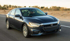 Обзор тест-драйва: Honda Insight 2019
