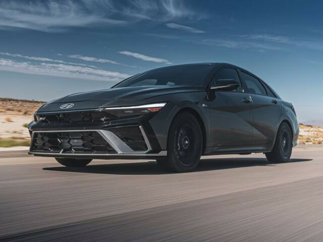 Огляд Hyundai Elantra 2025 з фото та відео