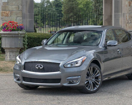 Обзор тест-драйва: Infiniti Q70 2019